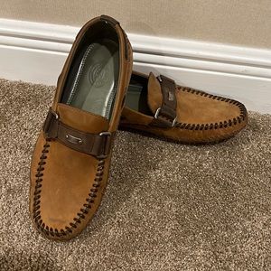 Mens HS Trask cobbler loafers size 10.5- almost new condition!